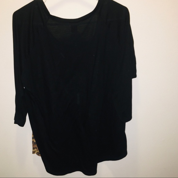 Cheetah print Top Torrid Gold Tan Black Shirt 3/4 - Picture 3 of 3